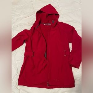 Free Tech woman’s mid weight hooded jacket size 1x (16W)